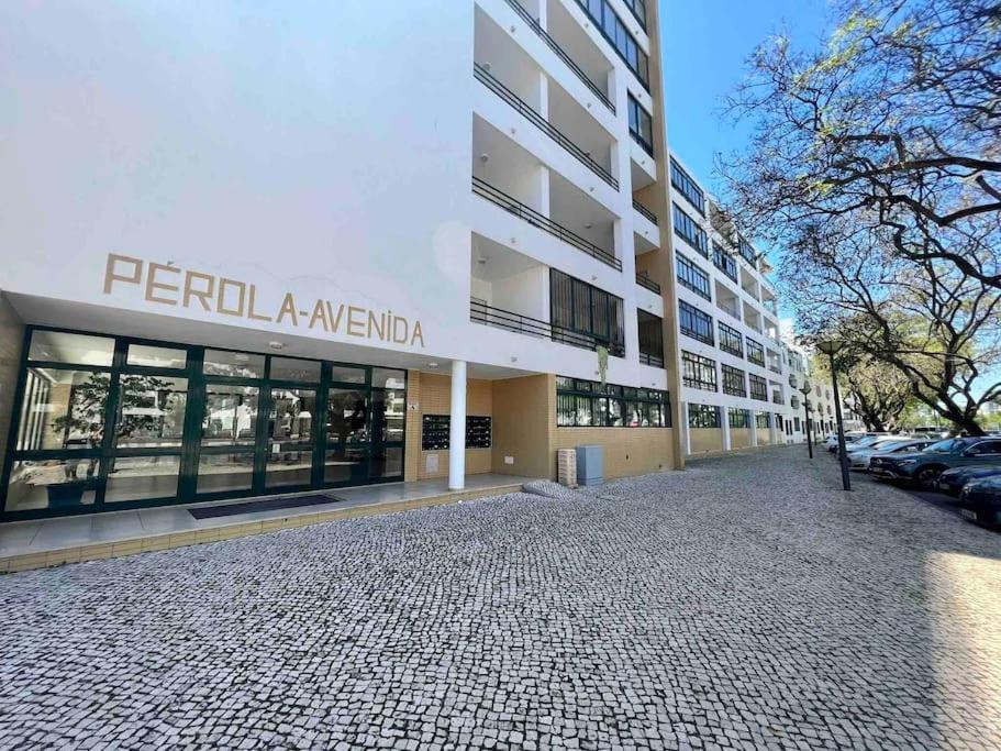 Luxury Modern Beach Apartment Quarteira Exterior foto